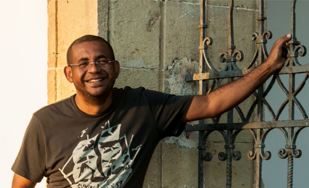 Gladston Luiz Barroso